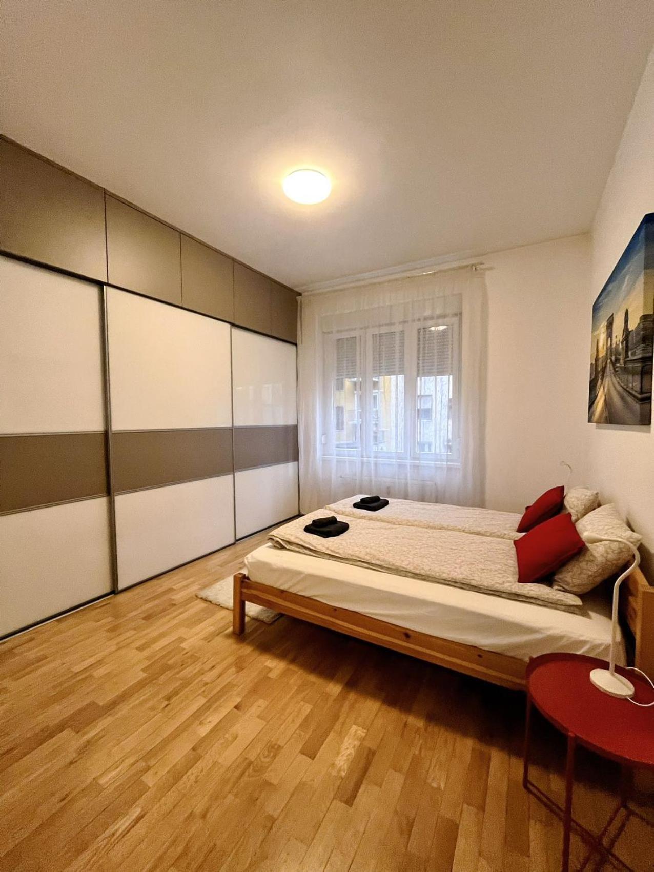 Boutique Family Apartment In The Heart Of City بودابست المظهر الخارجي الصورة