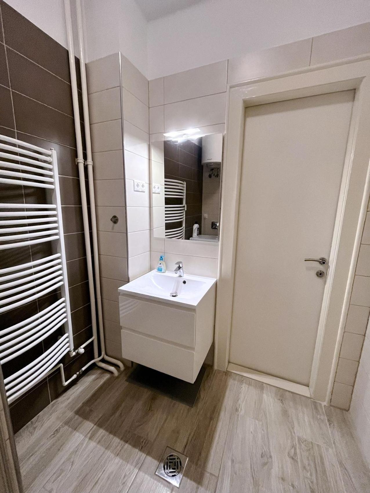 Boutique Family Apartment In The Heart Of City بودابست المظهر الخارجي الصورة