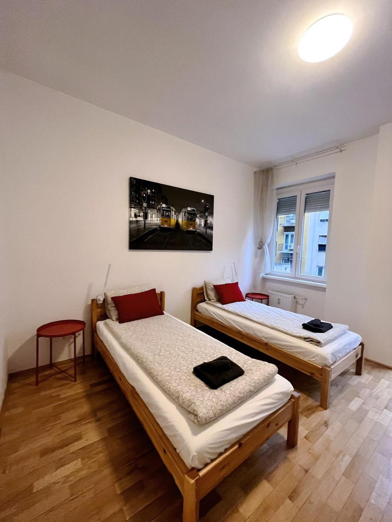 Boutique Family Apartment In The Heart Of City بودابست المظهر الخارجي الصورة